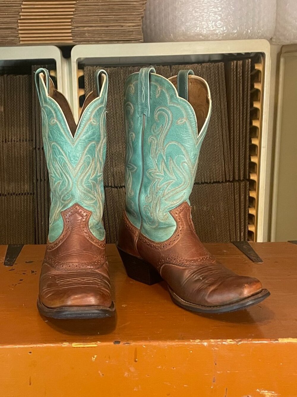 ARIAT Legend Women's 7 B Mint Green Square Toe Brown Leather Western Boots 15840 - Picture 5 of 9